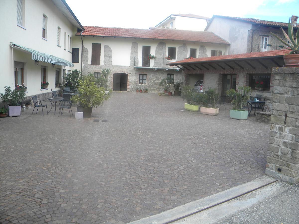 Albergo Dei Bersaglieri Albaretto della Torre Exterior photo